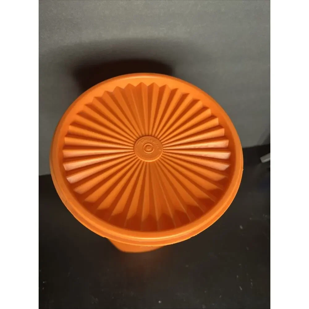Tupperware 16 cup