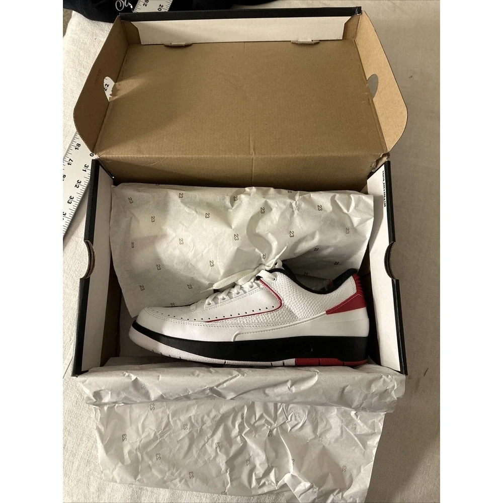 Jordan this pair