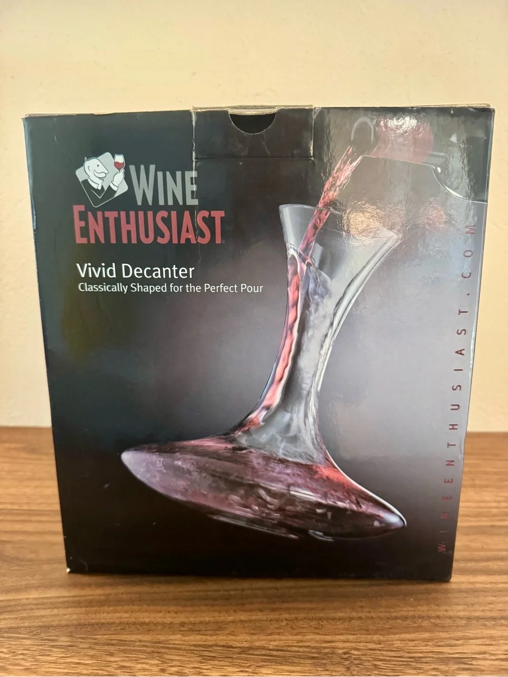 Wine Enthusiast clear glass