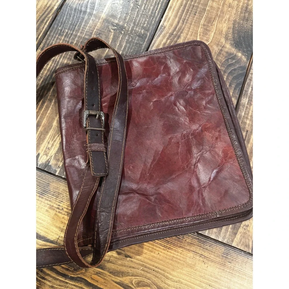 Unbranded crafted from