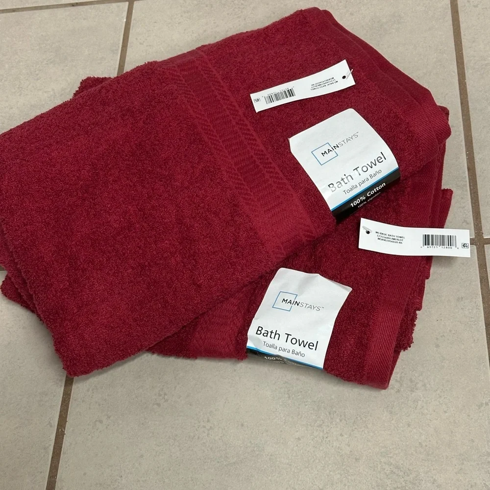 Mainstays red bath