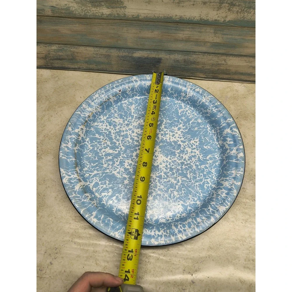 The Unbranded Brand vtg graniteware