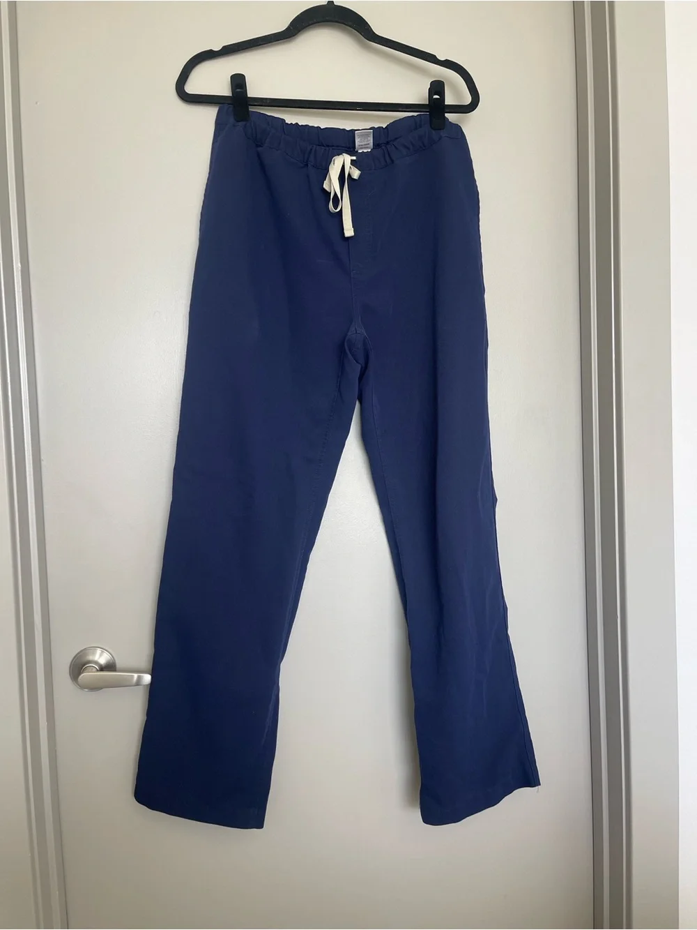 Figs navy joggers