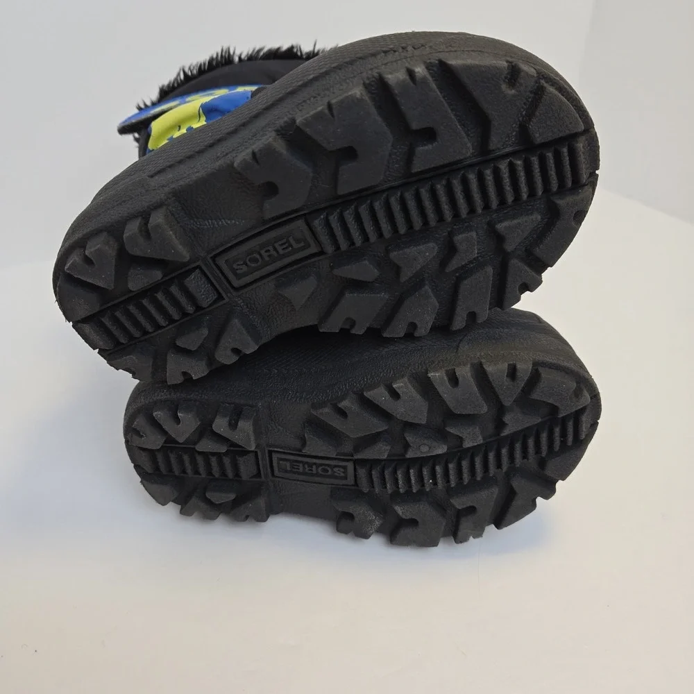 Sorel toddler snow