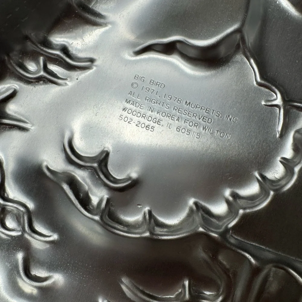 Wilton vintage aluminum