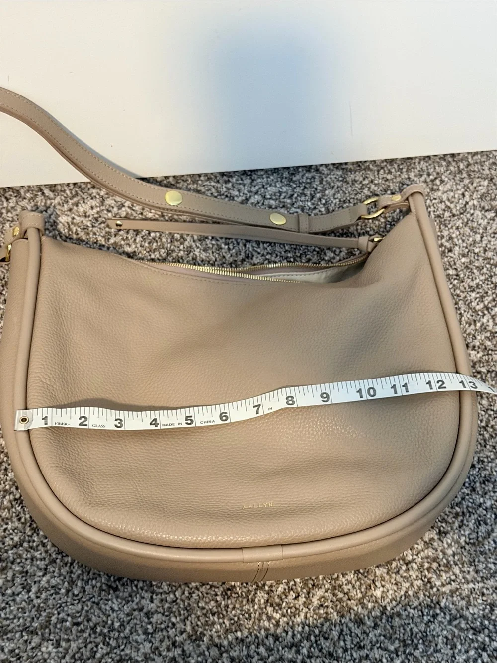 AALLYN shoulder strap adjustable