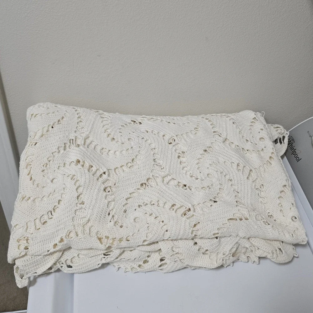 Handmade vtg crochet