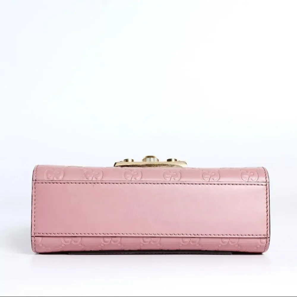 N/A embossed number closure
