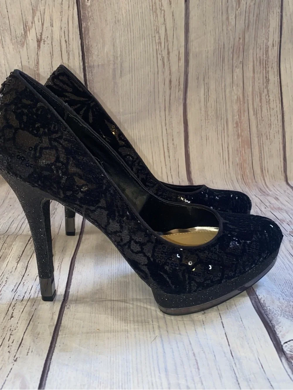 Gianni Bini glamorous black