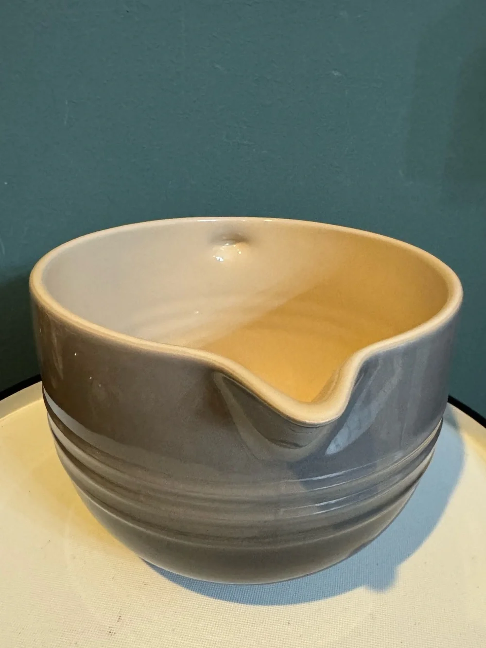Le Creuset stoneware signature