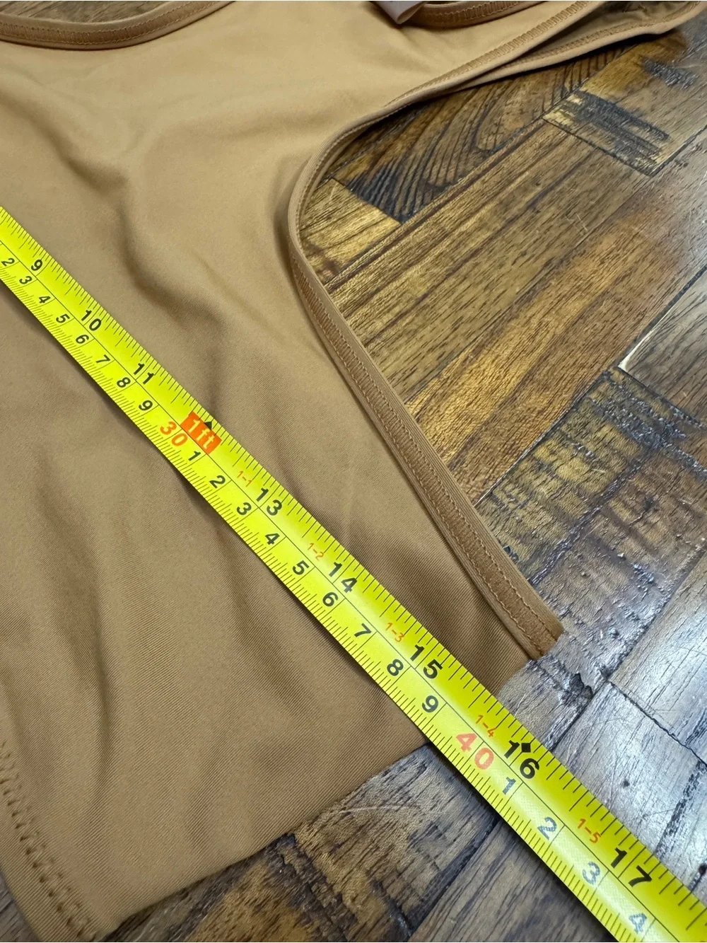 SKIMS brand color