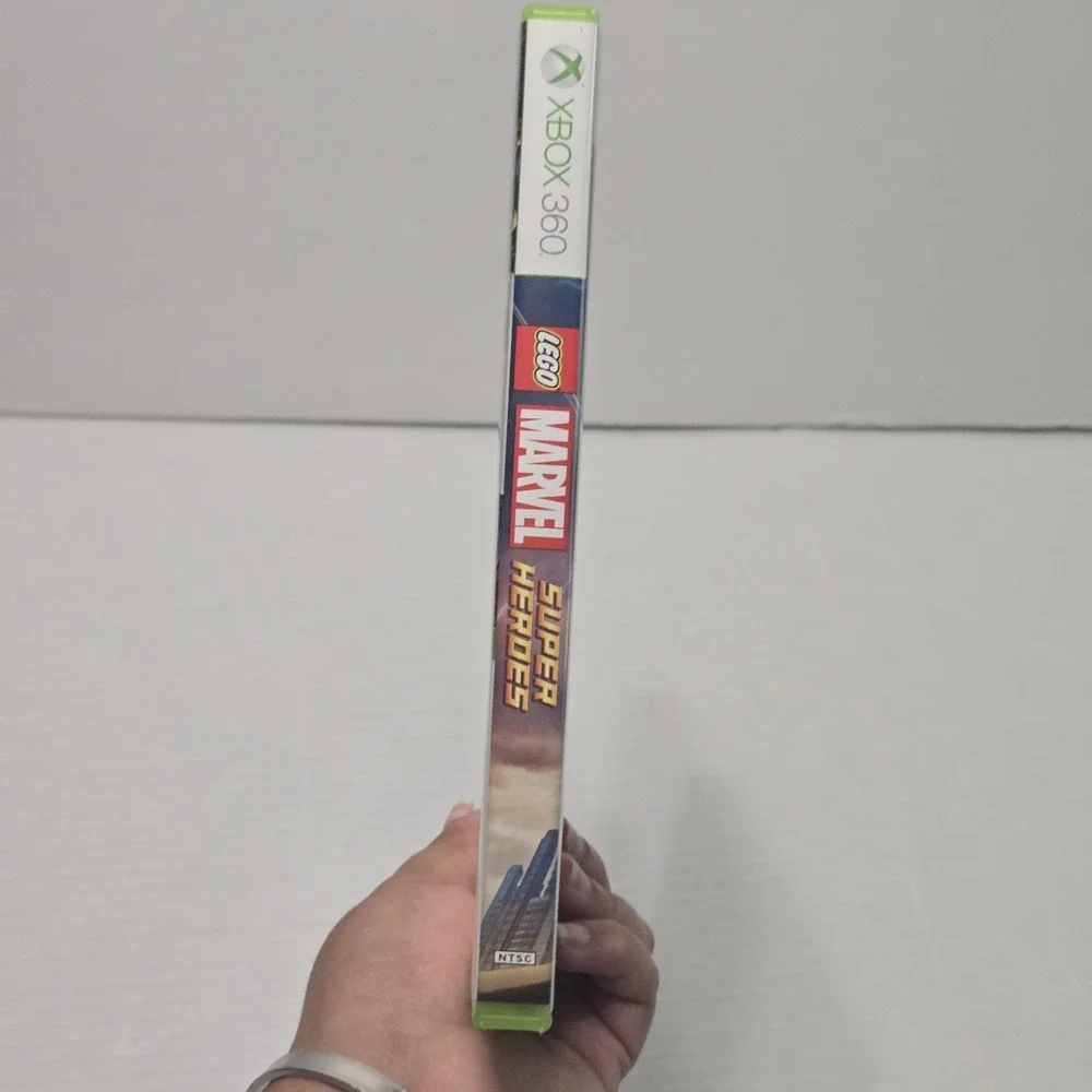 LEGO Marvel Super Heroes Xbox 360 Game CIB‎