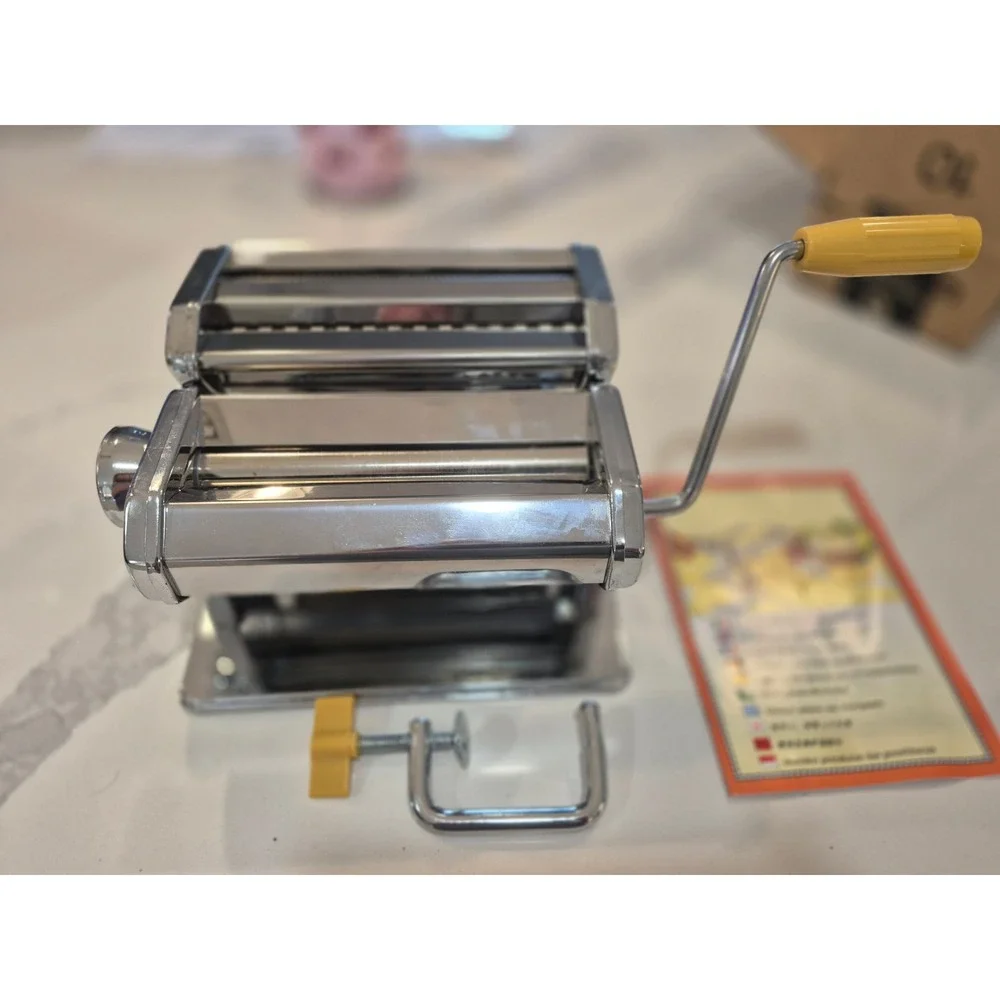 Mica manual pasta