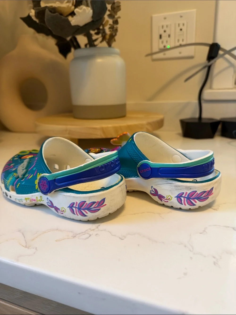CROCS size c11