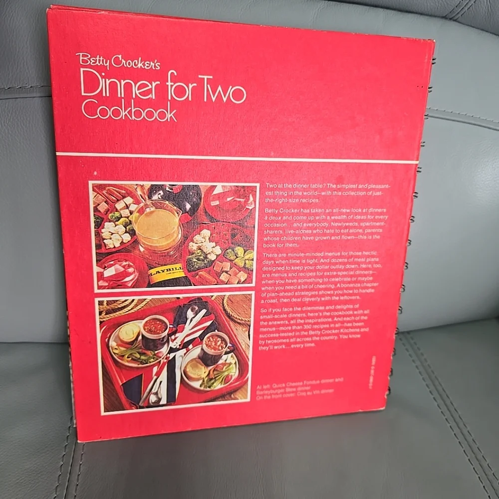 Betty Crocker's‎ Dinner For Two Spiral Cookbook Vintage 1974 5th Printing