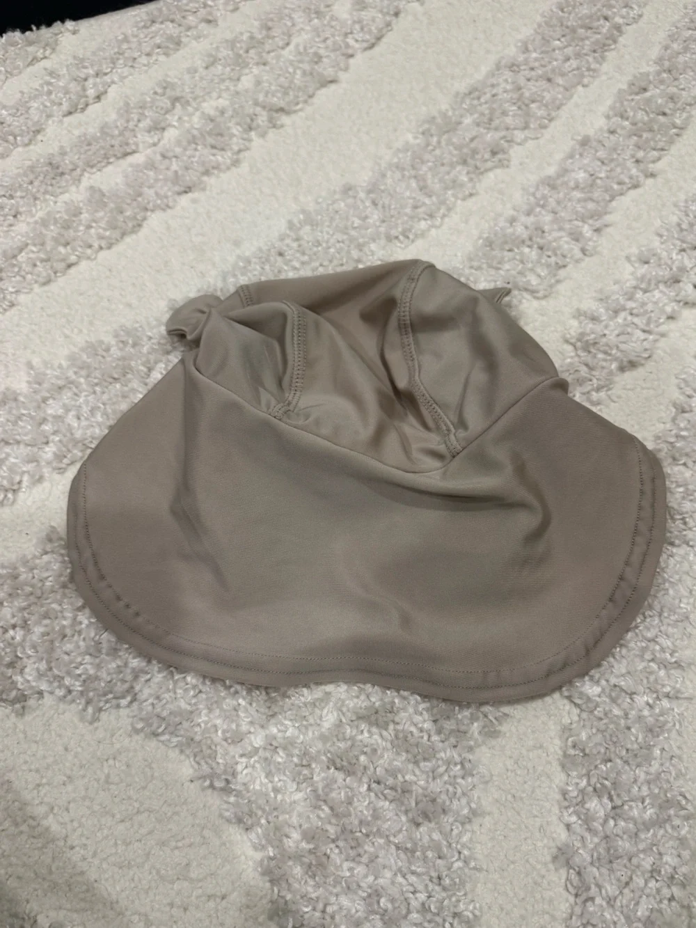 H&M lightweight sun