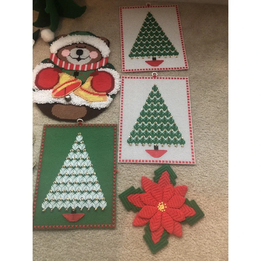 Needlepoint plastic canvas
