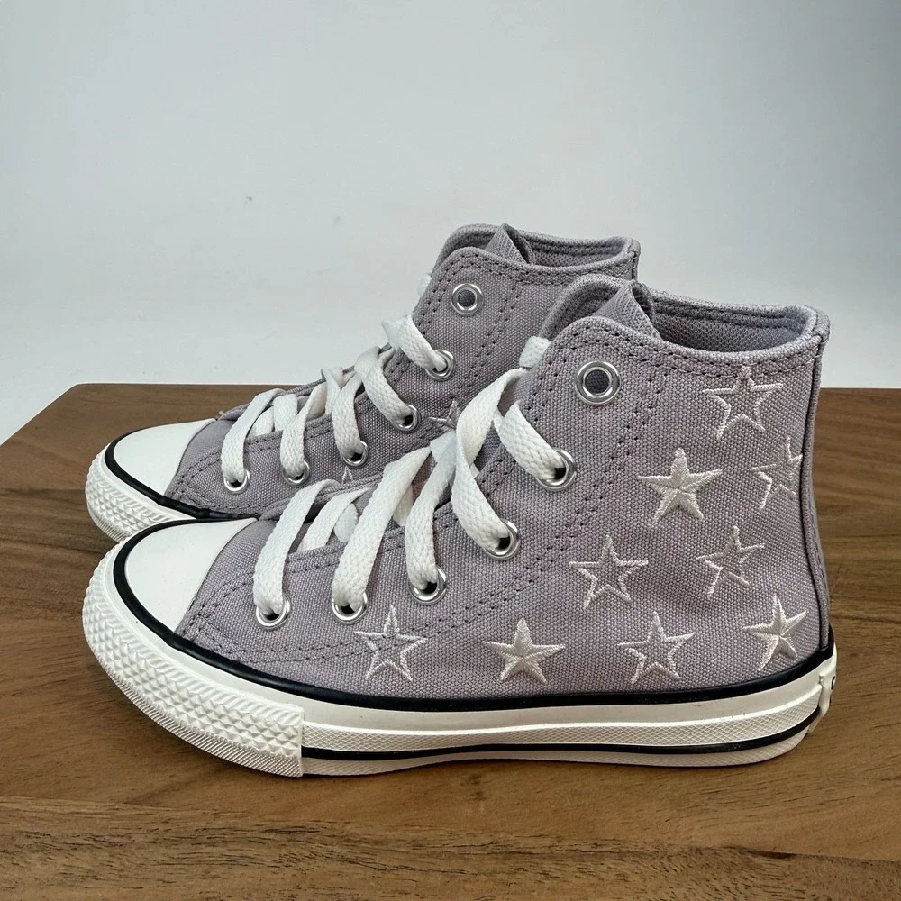 Converse size 11