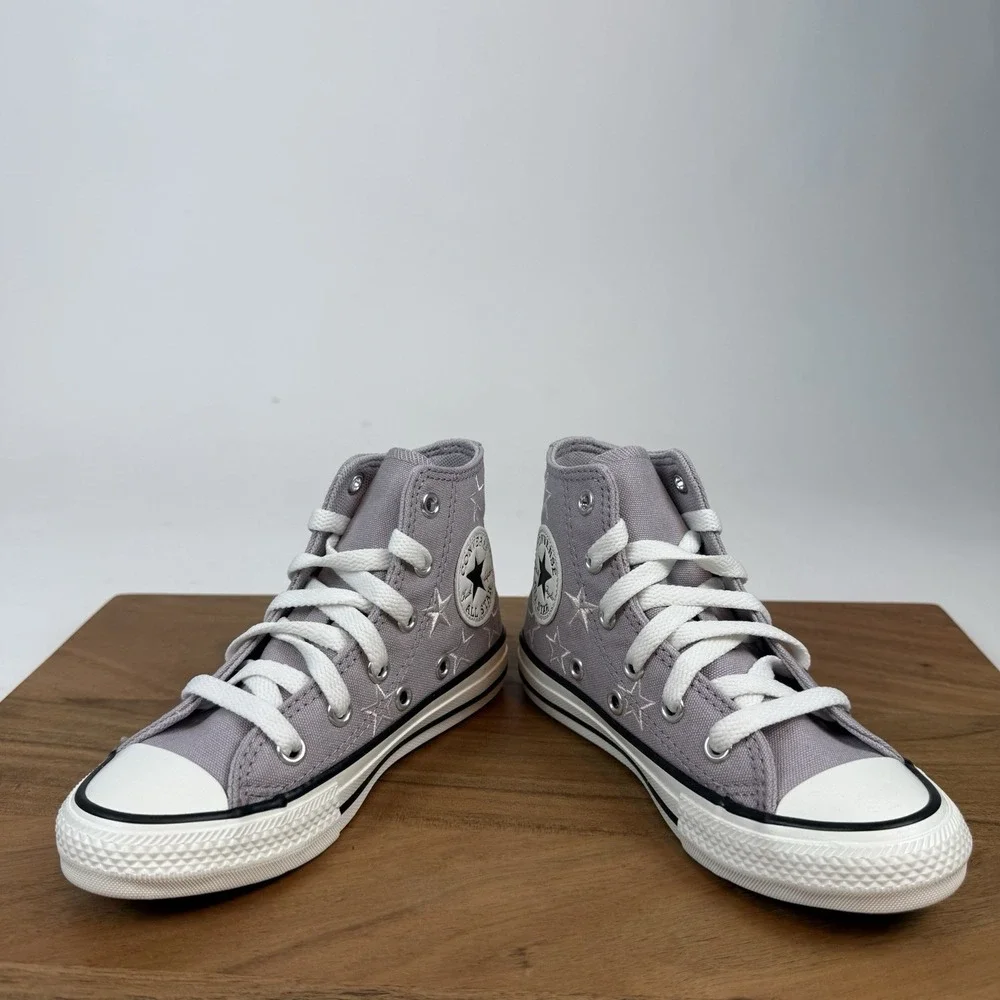 Converse size 11