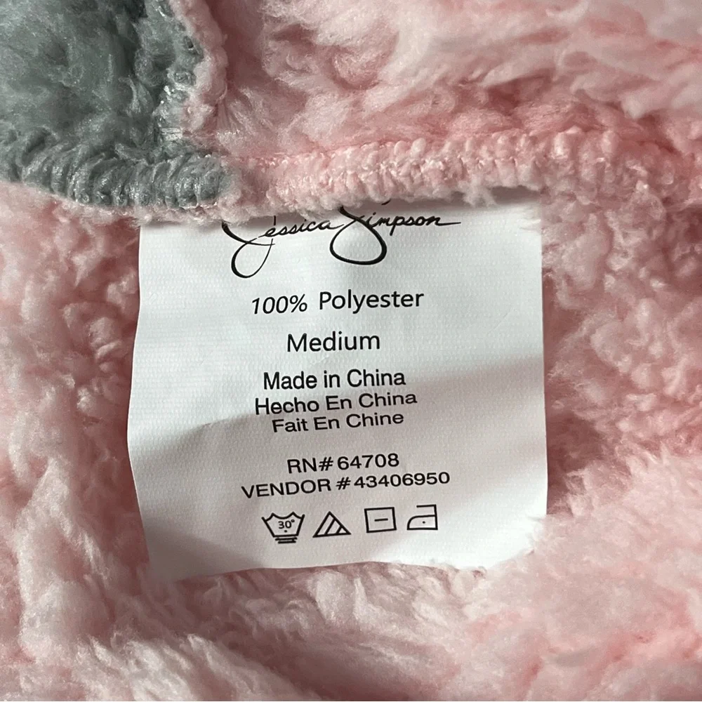 Jessica Simpson pristine new
