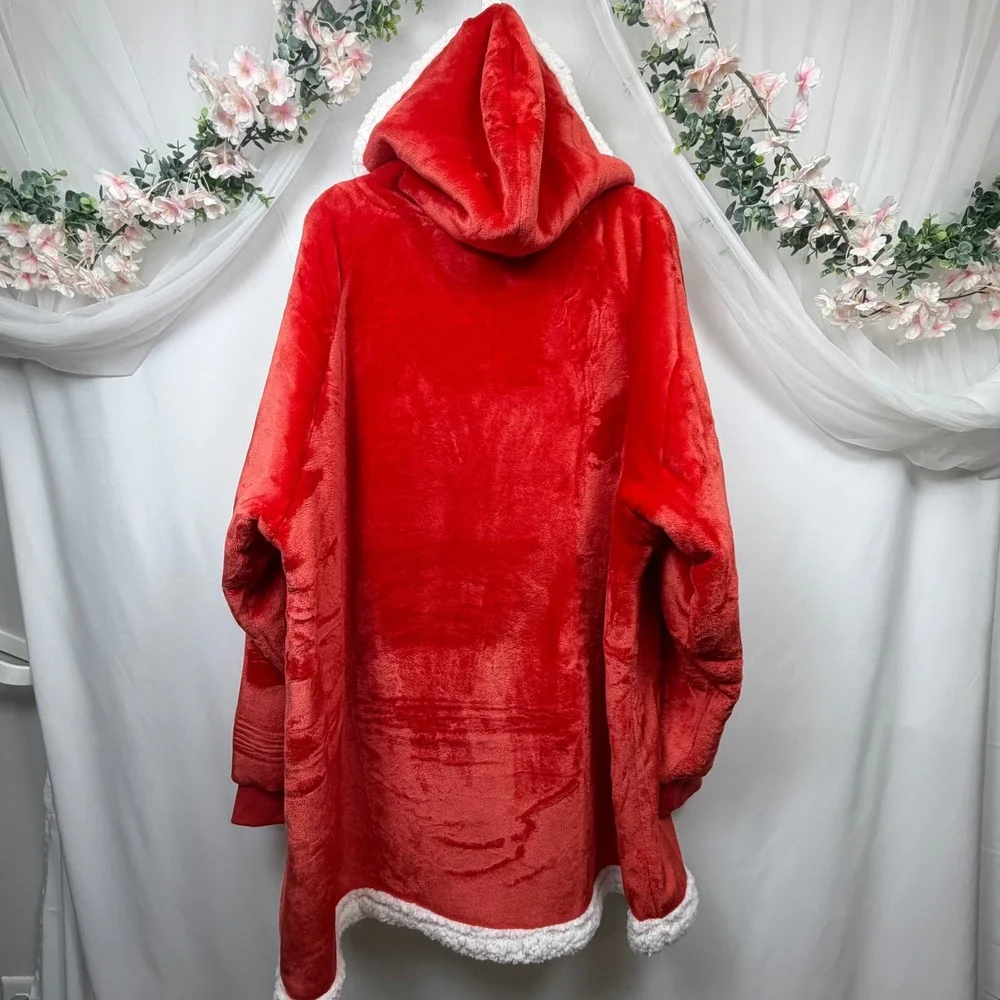 N/A oversized wearable