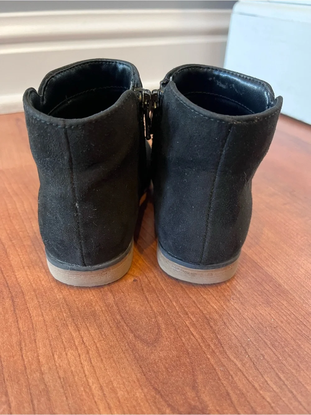 Cat & Jack classic black