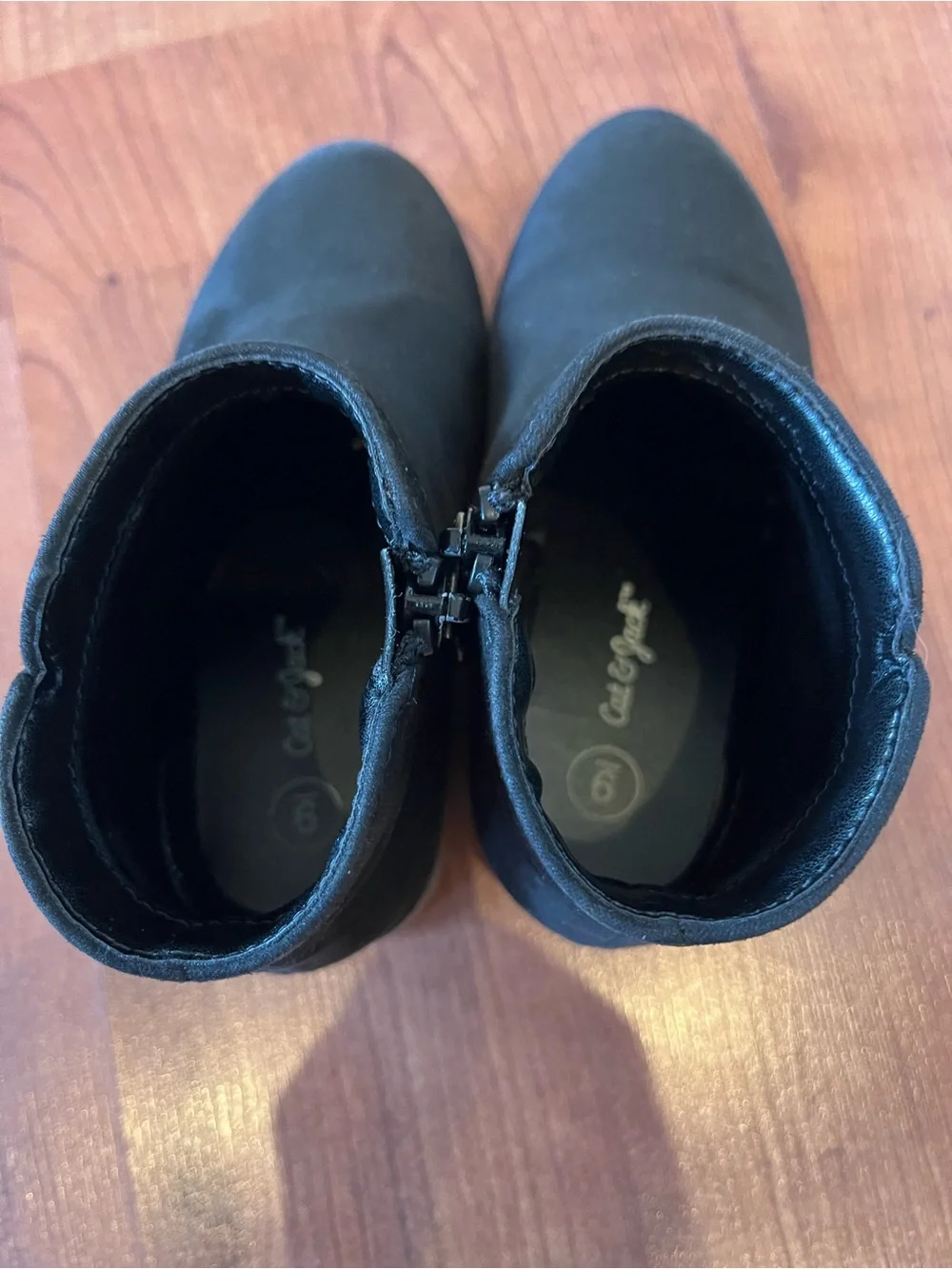 Cat & Jack classic black