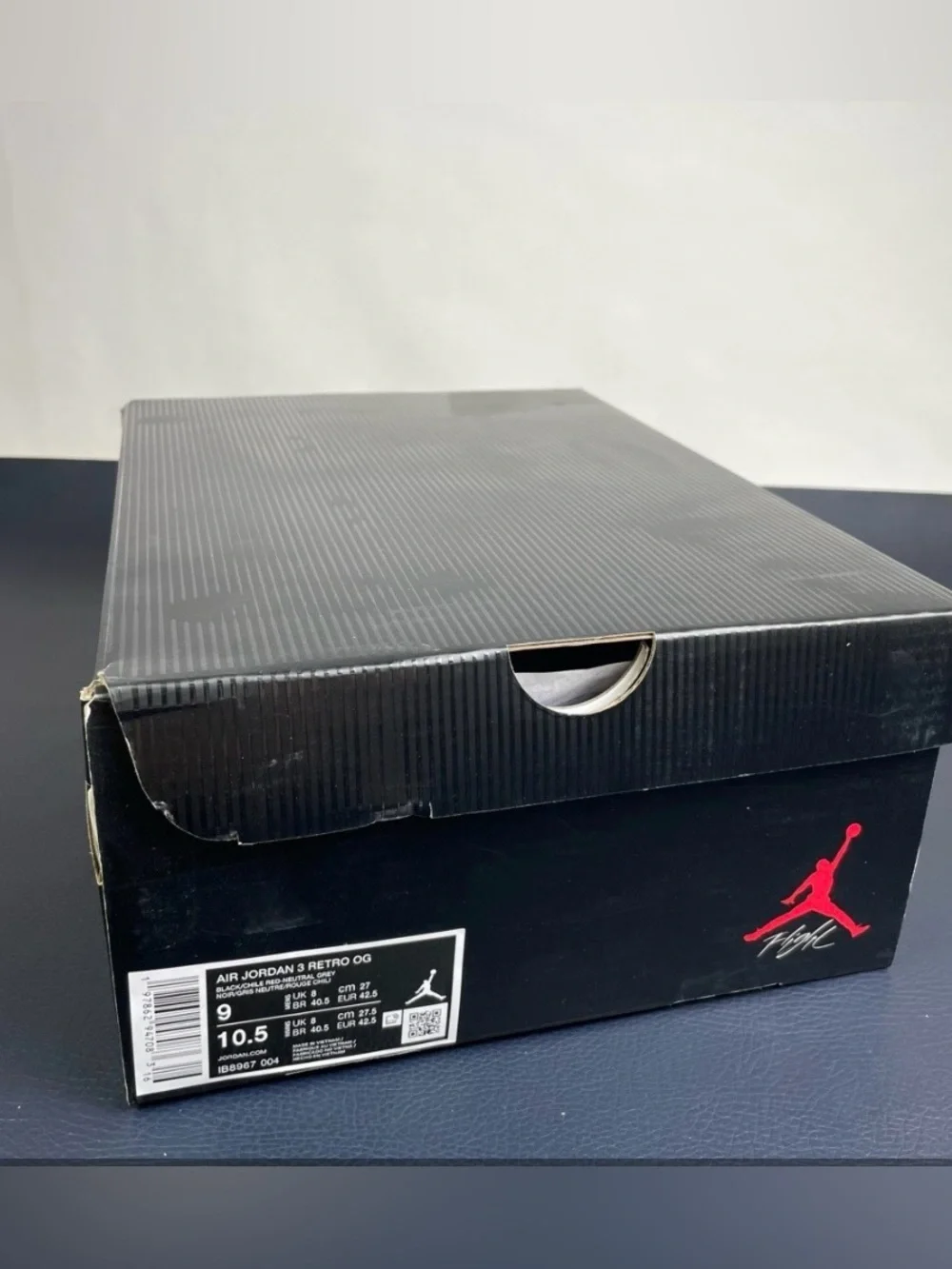 Jordan retro black