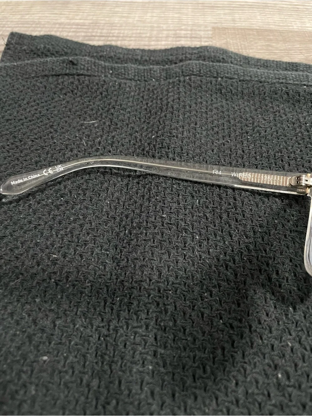 Quay Australia clear frame