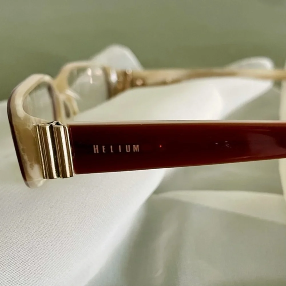 Helium eyewear paris