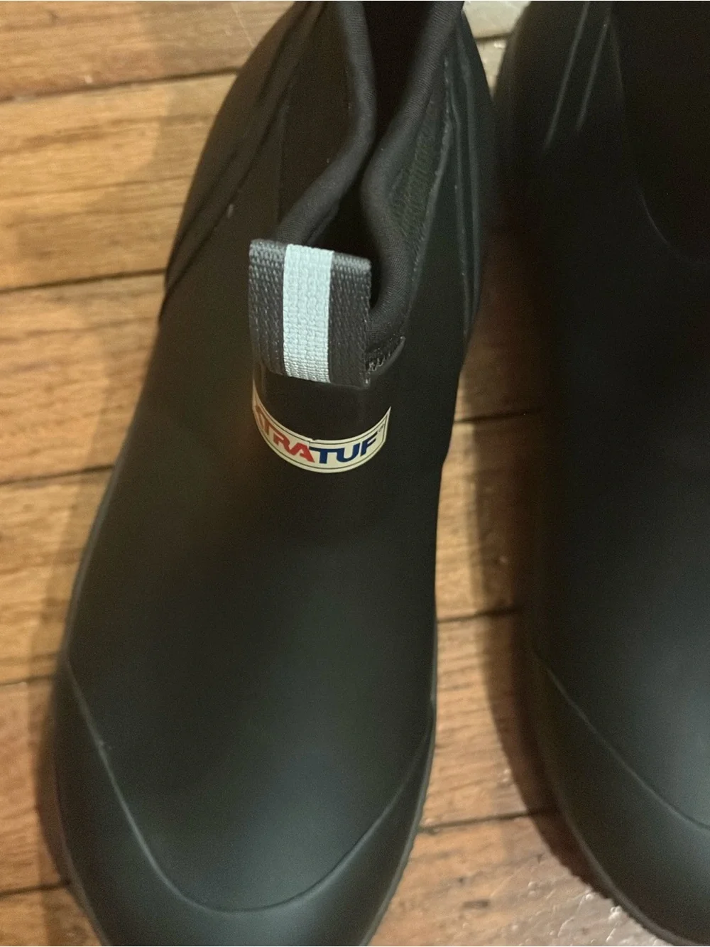 N/A men black