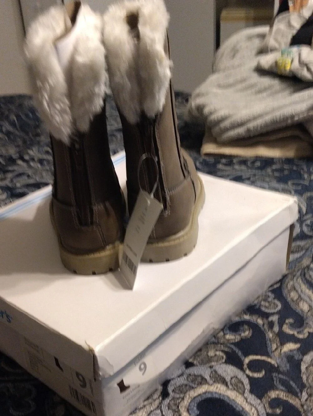 Carters soft faux