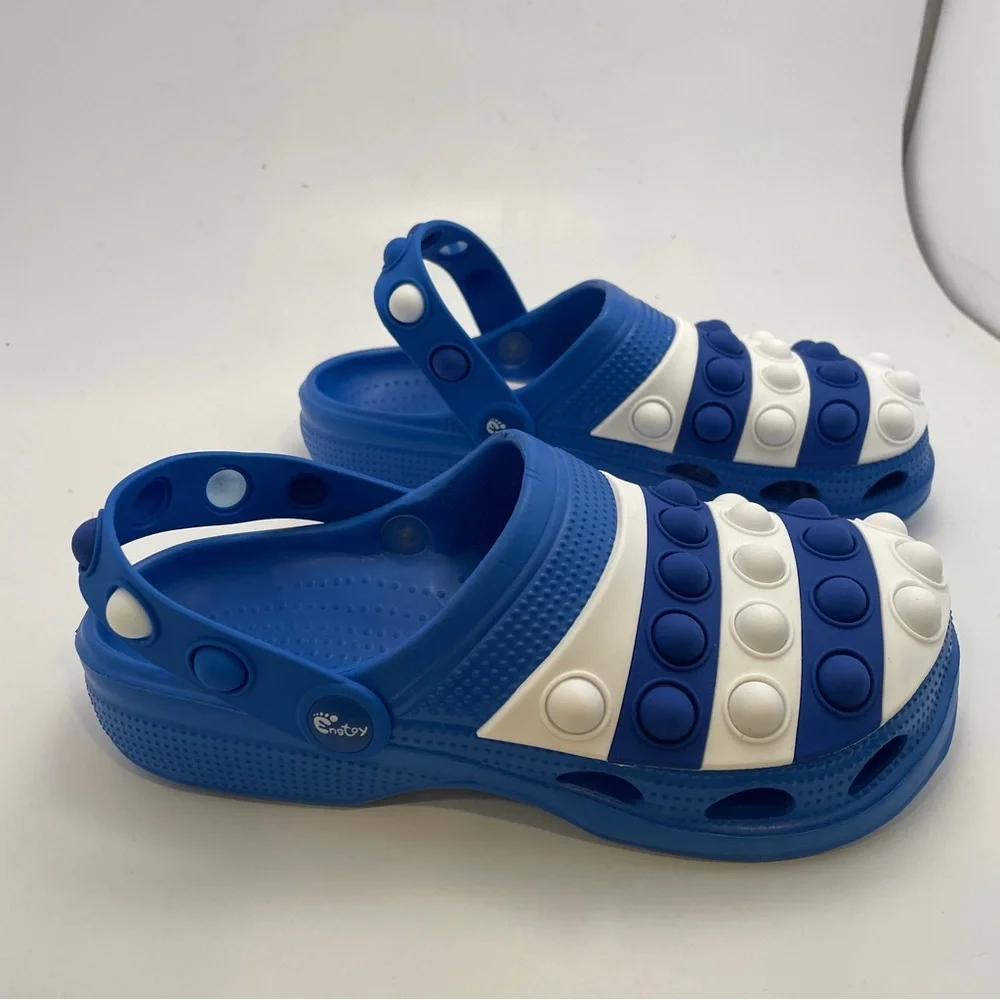 Engtoy blue white
