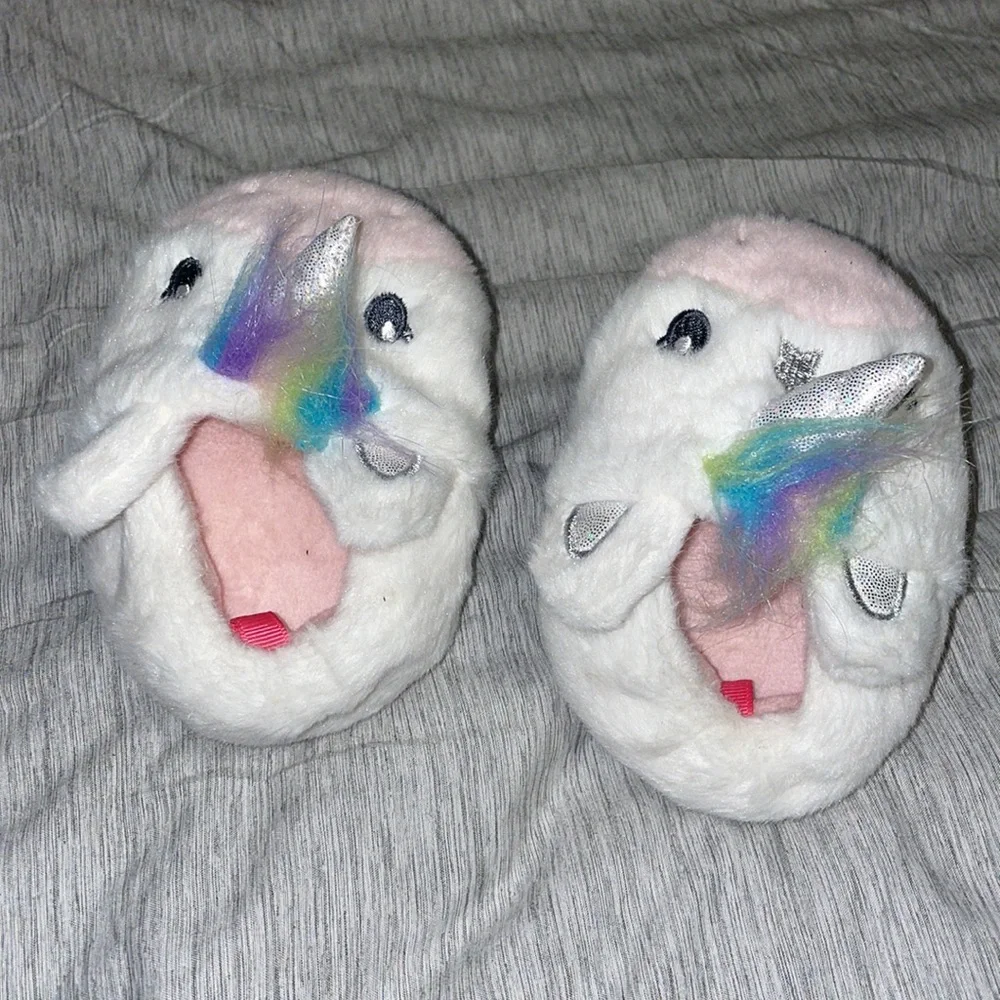 Cat & Jack unicorn rainbow