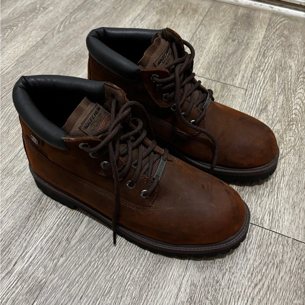 NWOT Skechers Men's Dark Brown Lace-Up Leather Work Boots