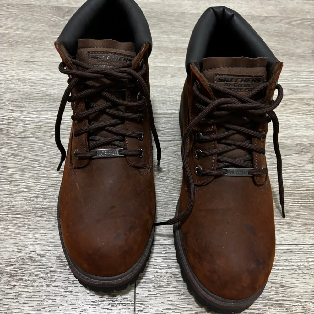 Skechers sturdy lace