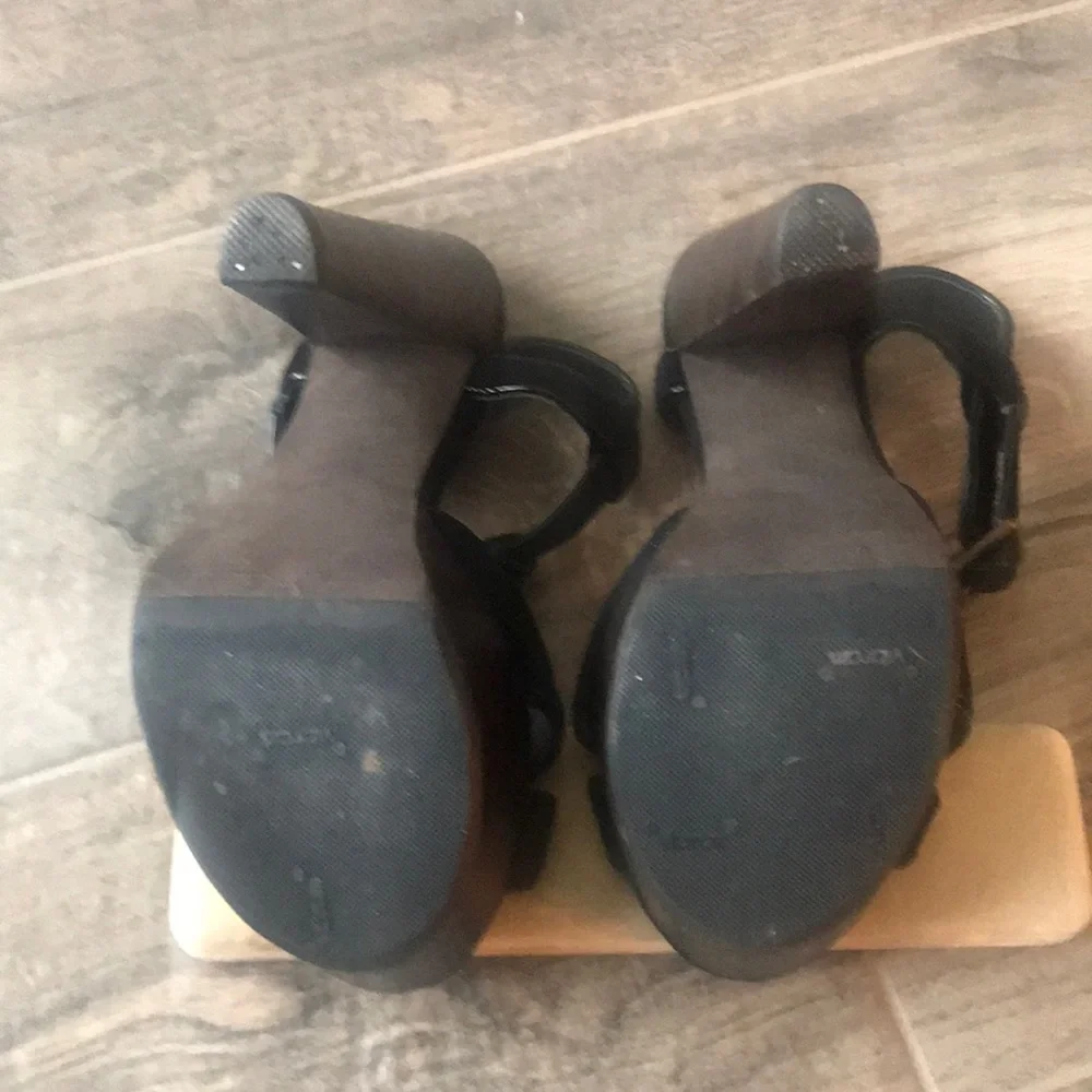 Steve Madden chic steve