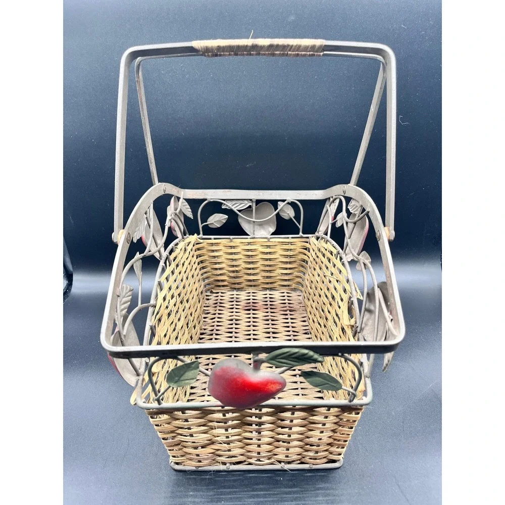 Vtg Metal Wire Woven‎ Wicker Basket Red Apples Handle Farmhouse Decor 13x11x8 in