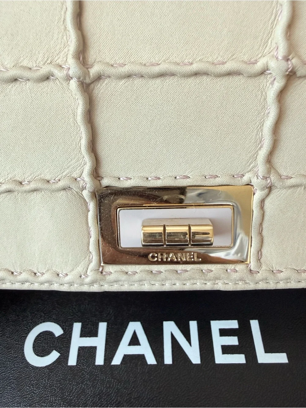 CHANEL beautiful distinctive