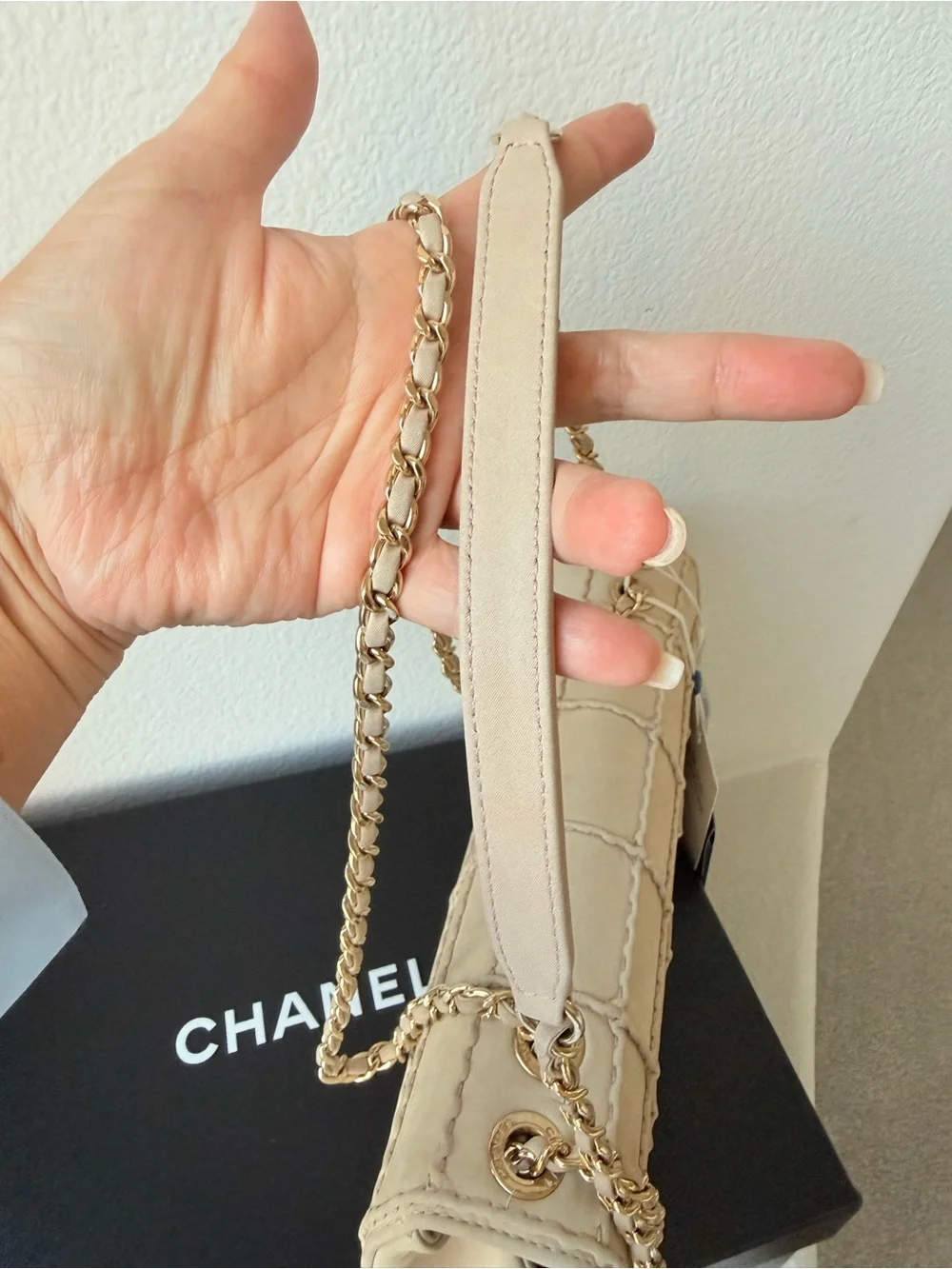 CHANEL beautiful distinctive