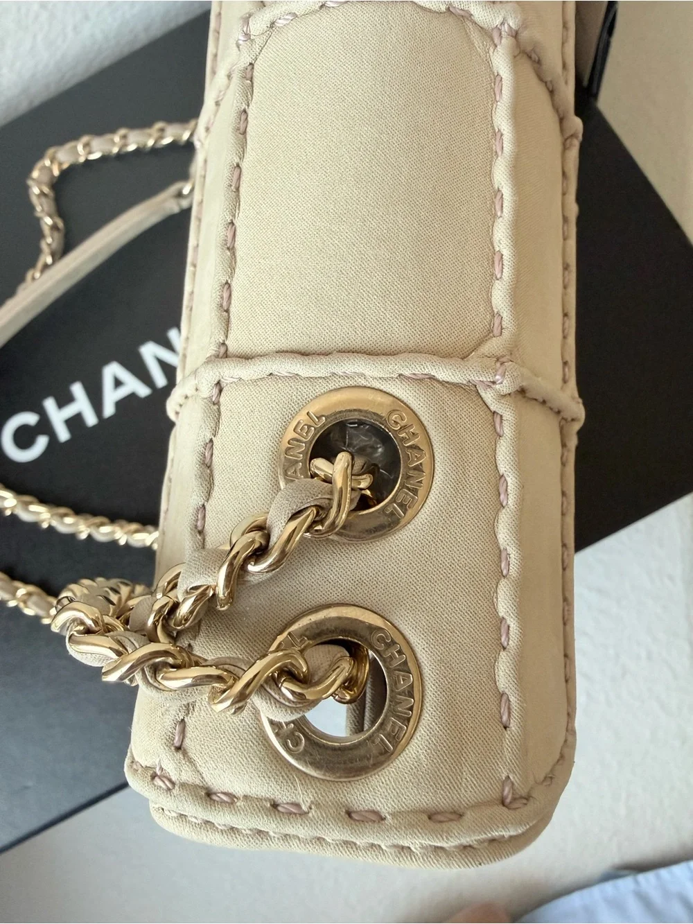 CHANEL beautiful distinctive