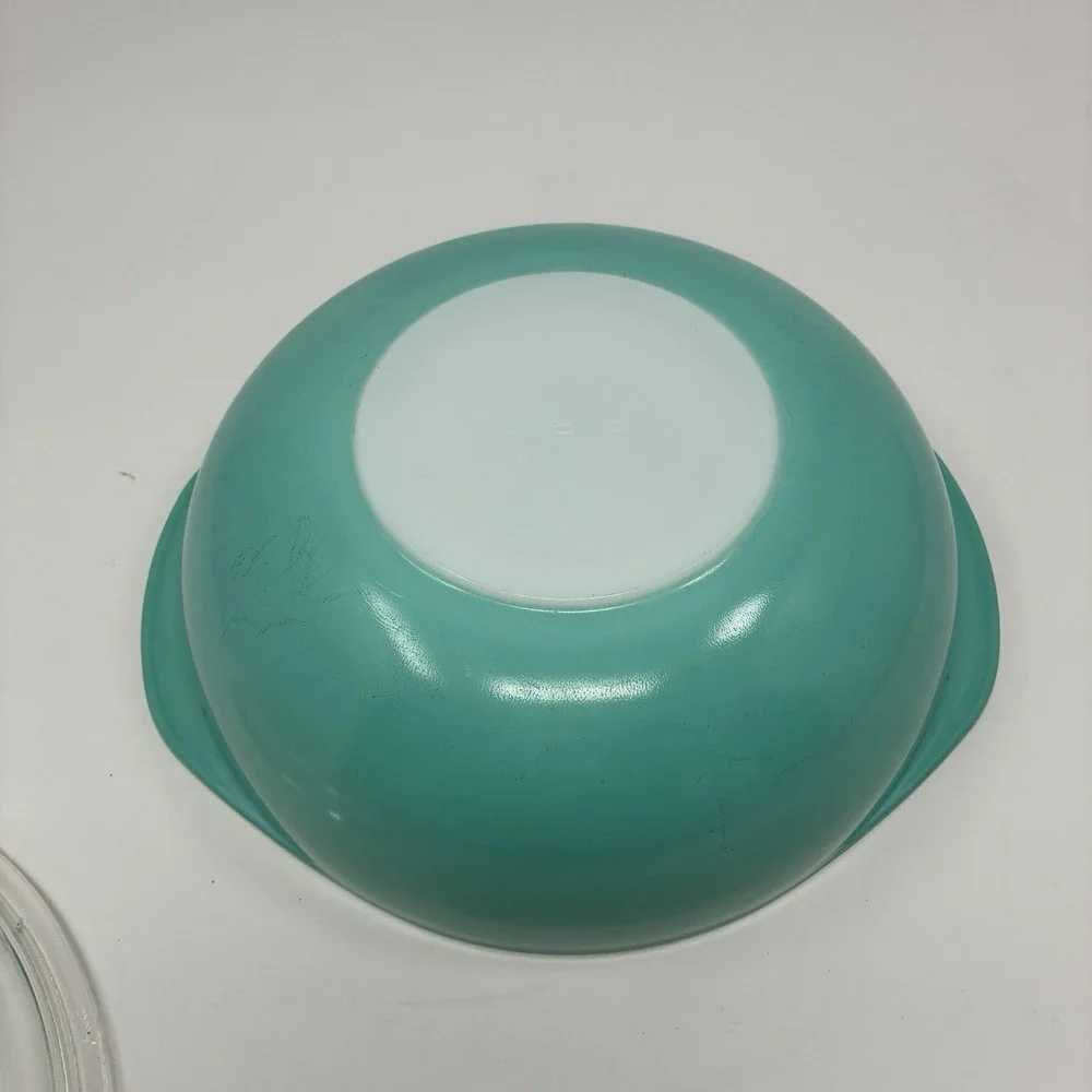 Pyrex vintage 024