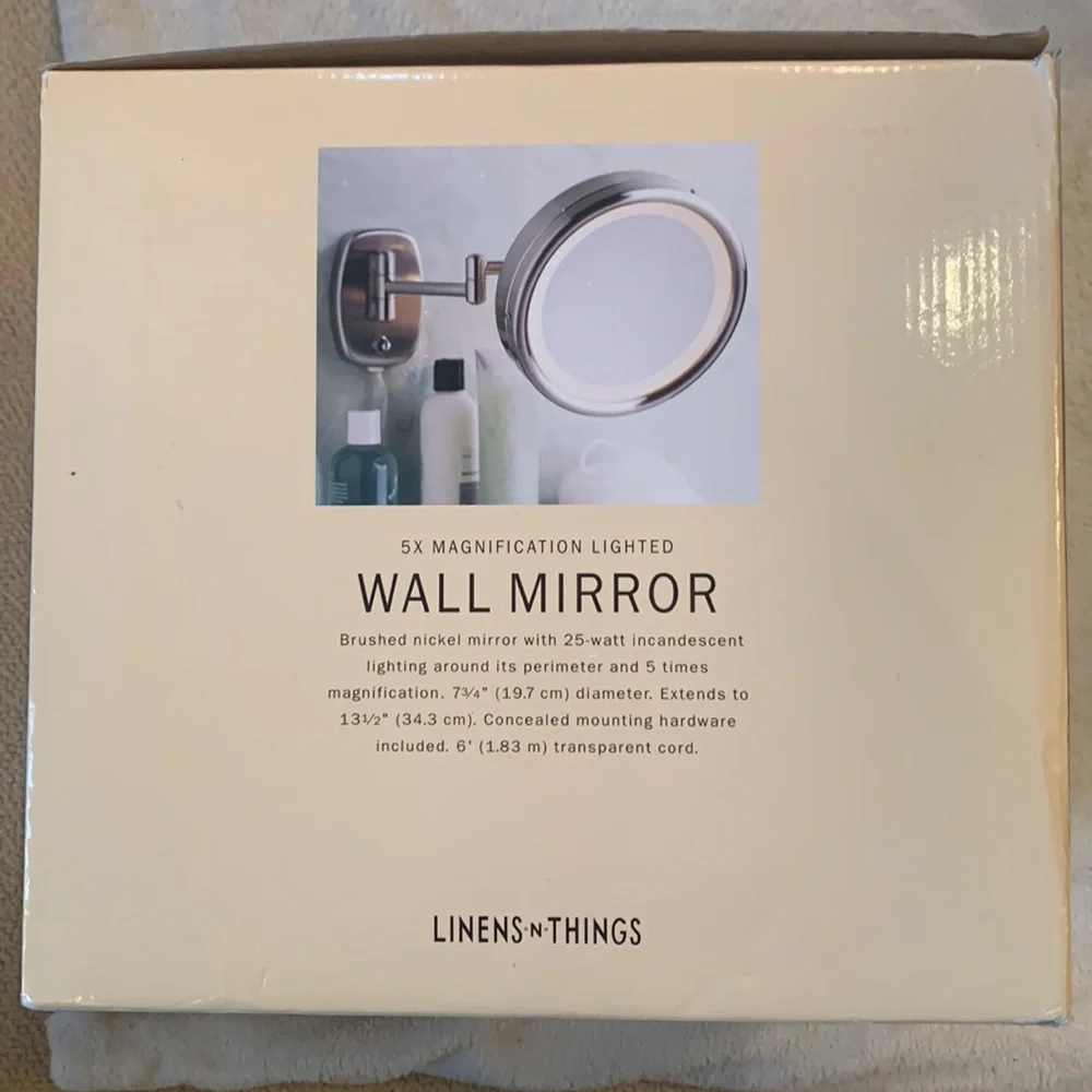 LINENS N THINGS wall mounted