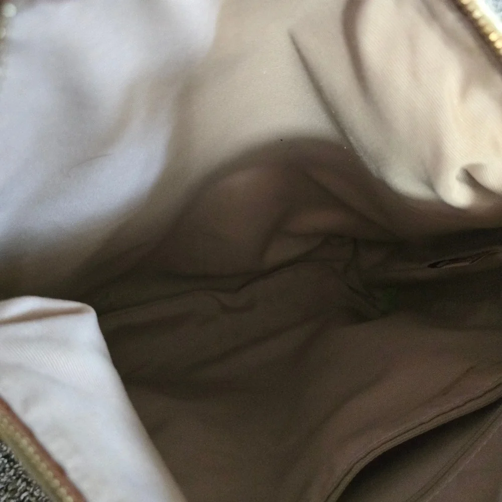 Dooney & Bourke neutral leather