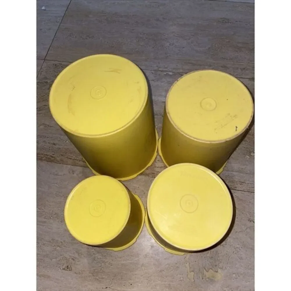 Tupperware no lids