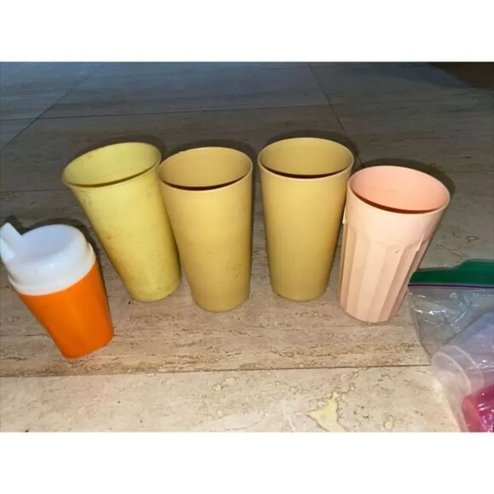 Tupperware no lids