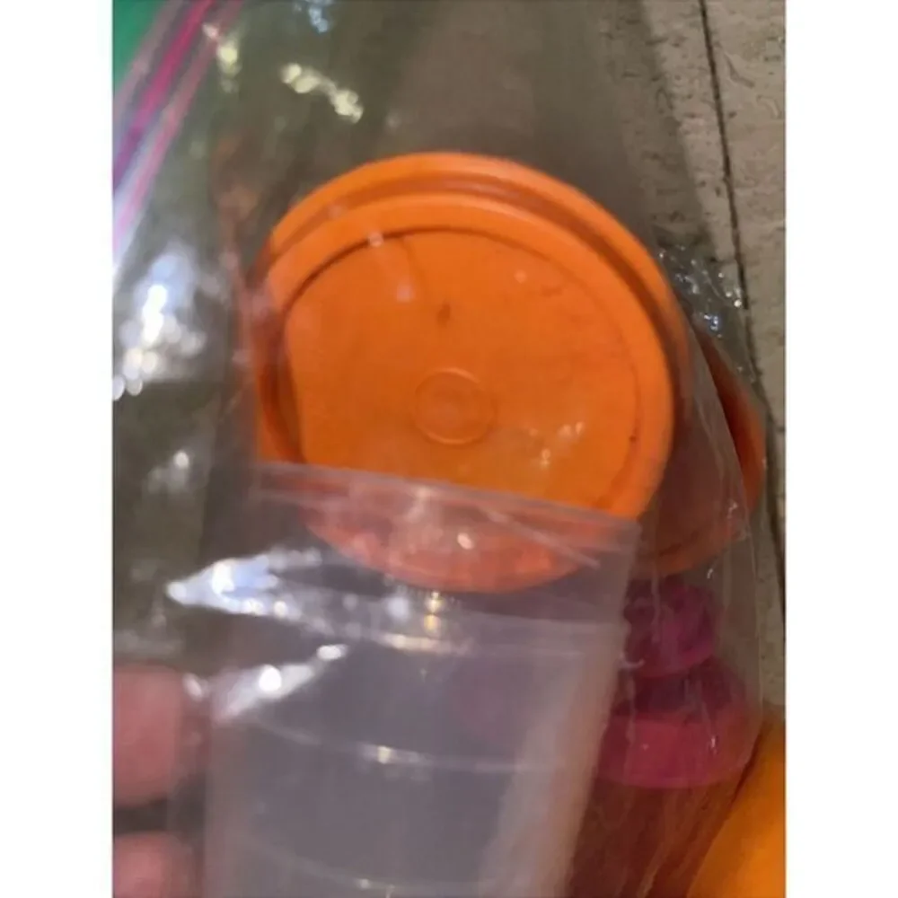 Tupperware no lids