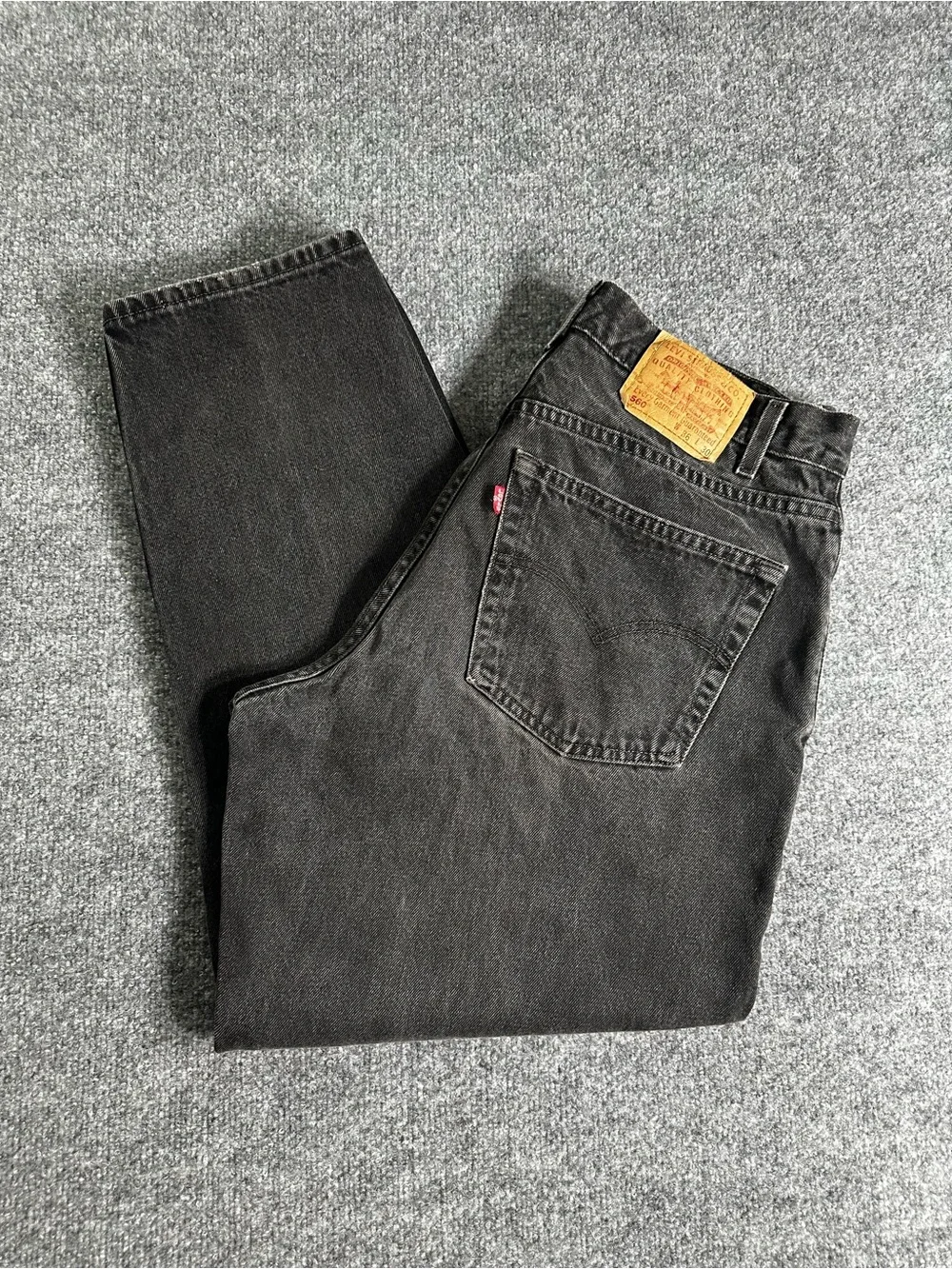 Vintage Levis 560 (1999) Black Men’s Denim Jeans 36X30