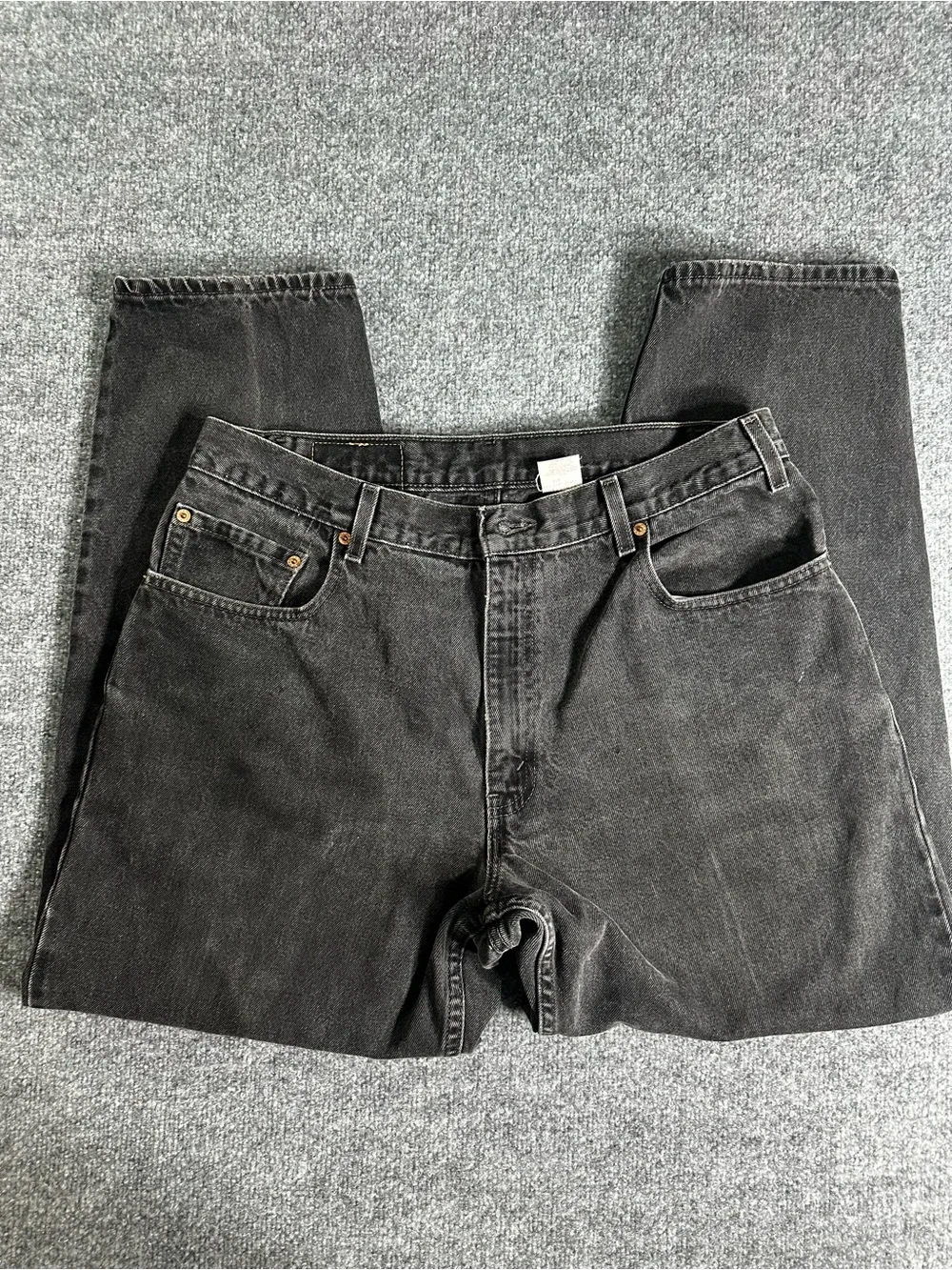 Levis straight leg