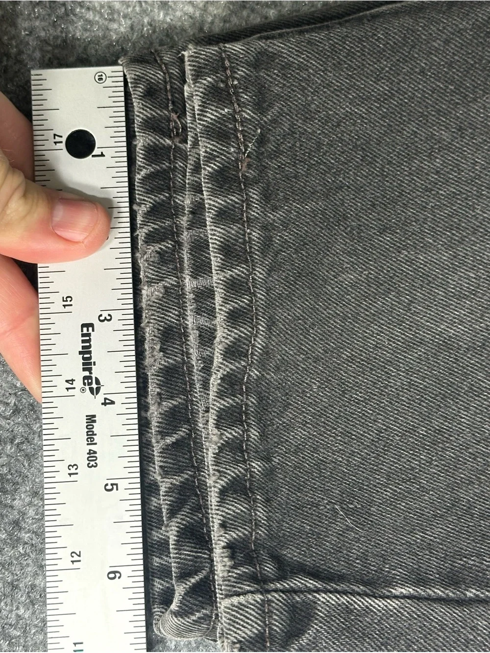 Levis straight leg
